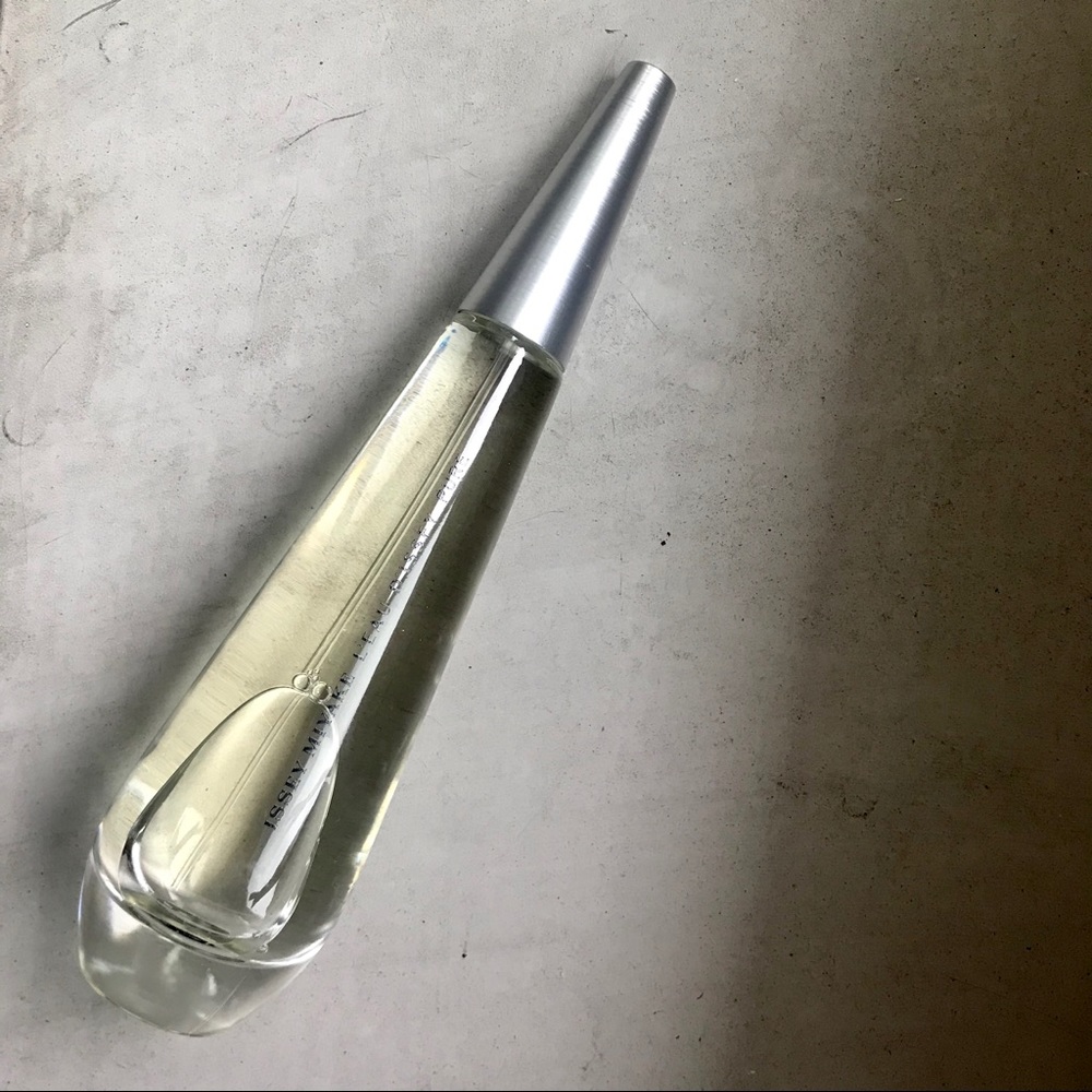 Issey Miyake L’Eau d’Issey Pure